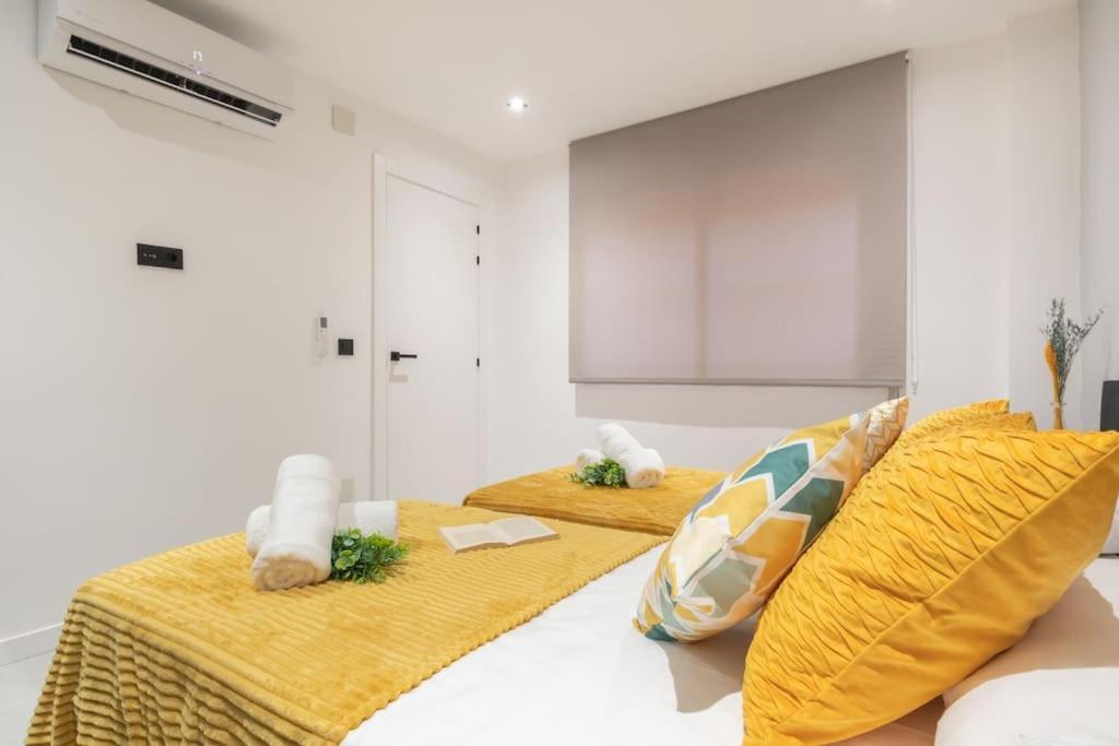 Beautiful 2br - 20 Meters From - In Center Appartement Fuengirola